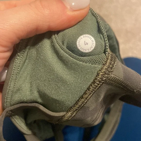 Lululemon long line energy bra - Picture 3 of 3
